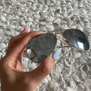 Ray ban 3025 aviator sunglasses polarized